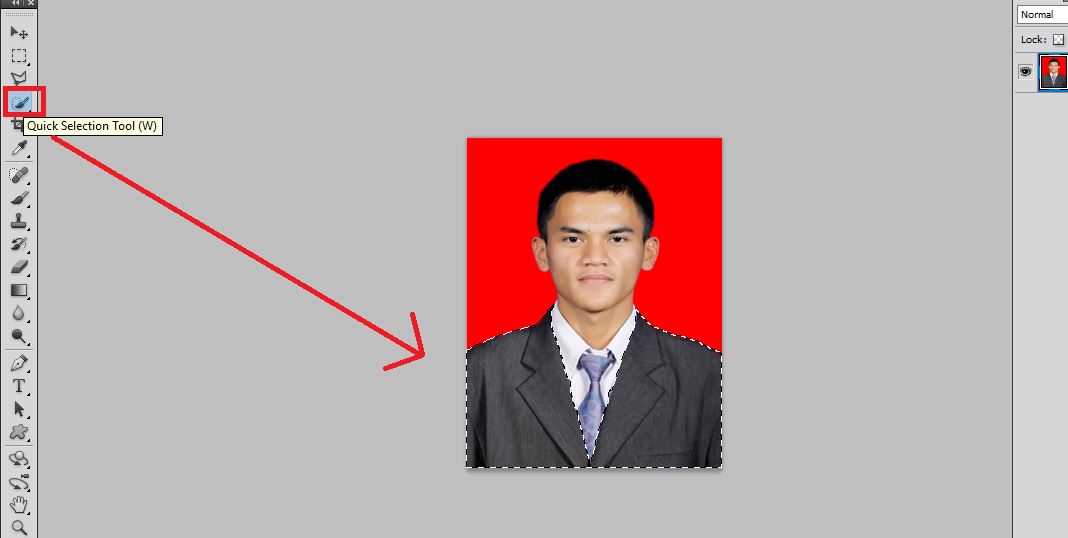 Memisahkan Objek Baju dari Objek lainnya di Photoshop